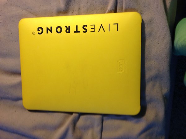 ipad 1 back w cover.jpg